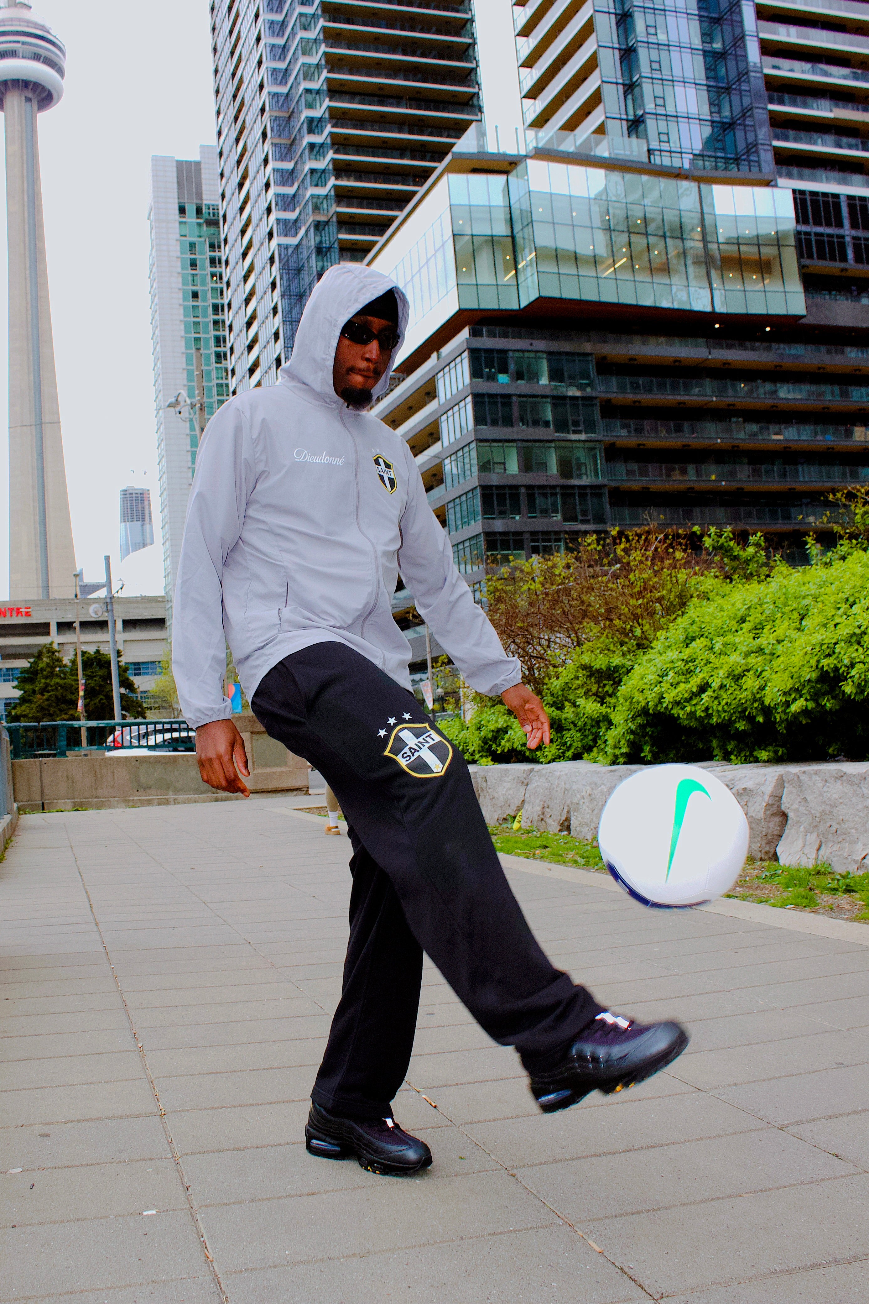 PRESTIGE SWEATPANT [BLACK]