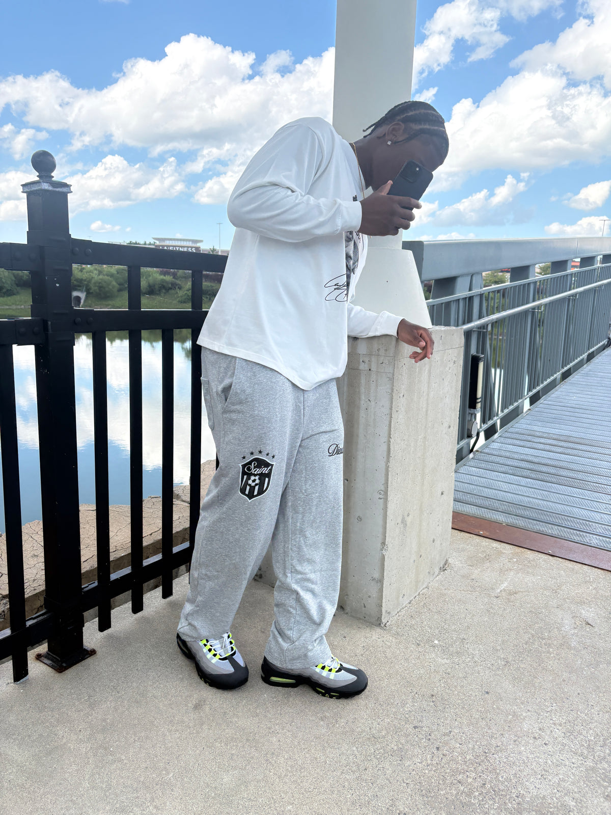 SAINT F.C. SWEATPANTS [GREY]
