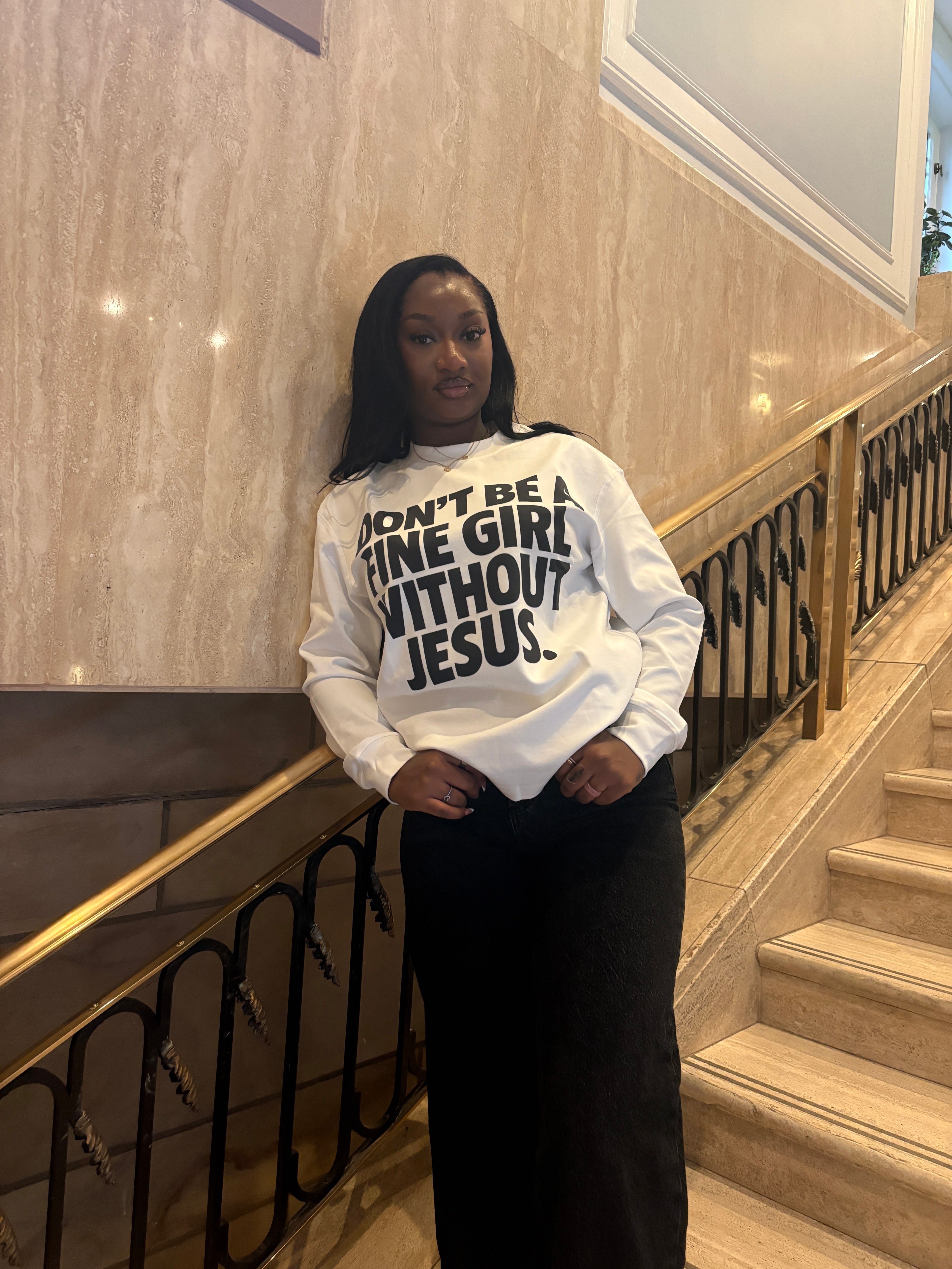 FINE GIRL WITH JESUS LS [WHITE] - DSC TOR