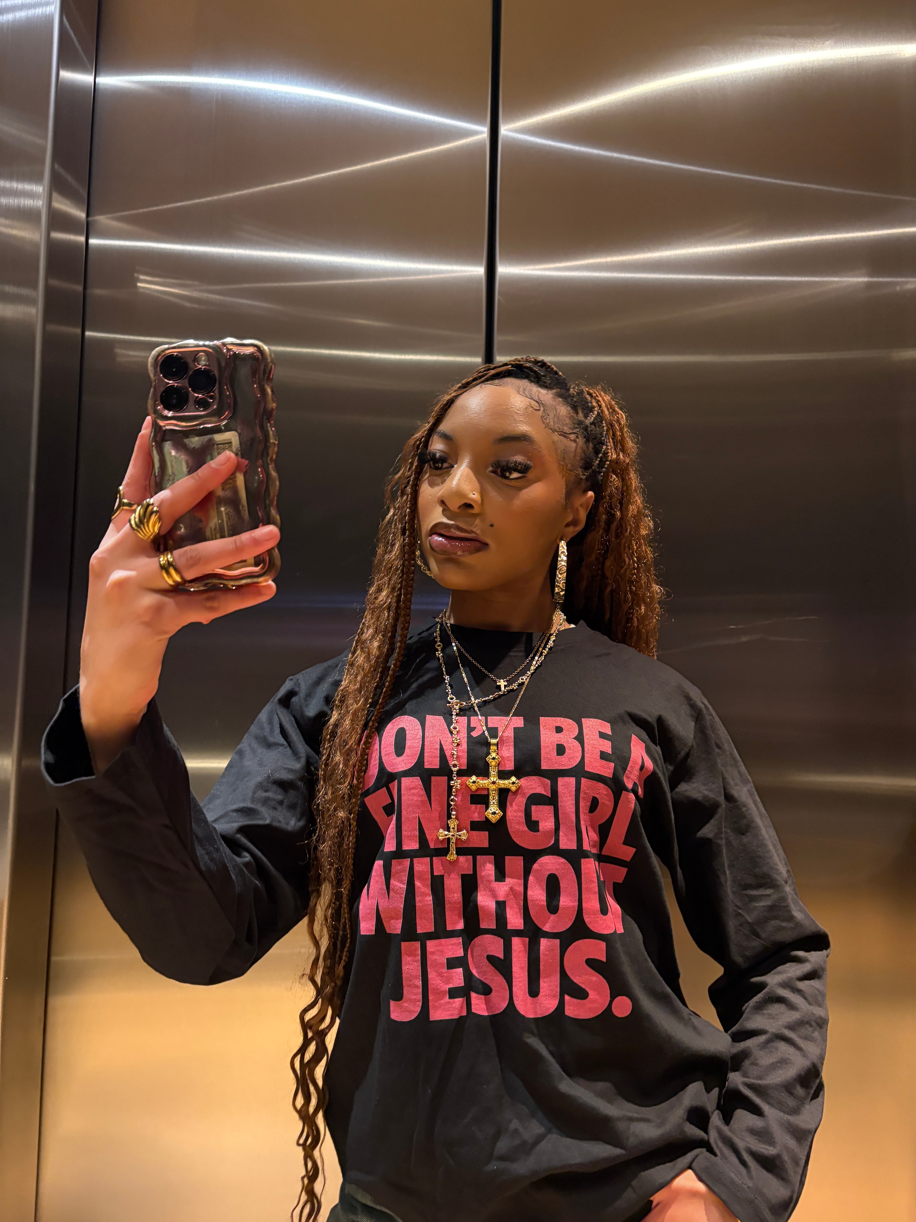 FINE GIRL WITH JESUS LS [PINK]